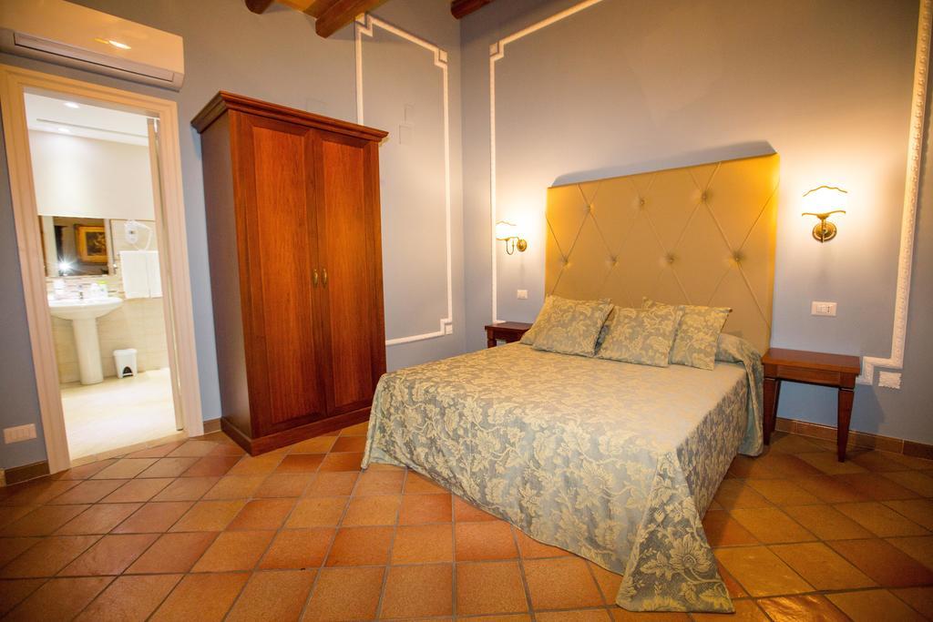 Palazzo Raho Hotel Cefalù Quarto foto